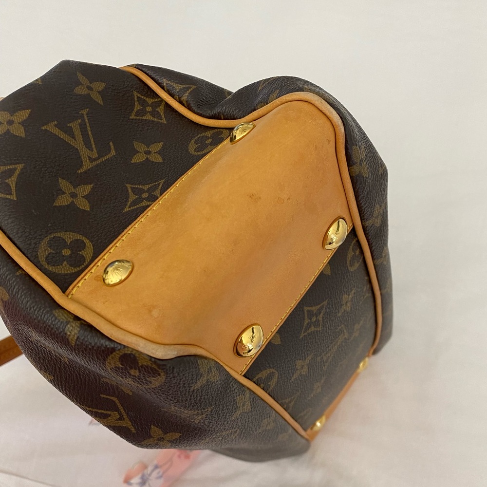 Louis Vuitton Handbag Women’s Boetie Purse - Picture 9 of 15
